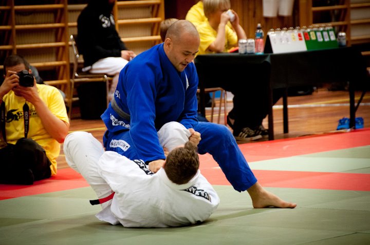 Bjj white outlet belt competition